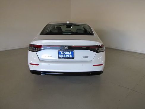 Certified 2023 Honda Accord Touring image 24