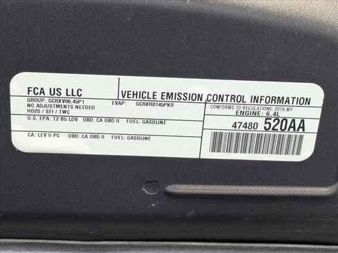 Used 2016 Dodge Challenger R/T Scat Pack w/ Leather Interior Group image 25