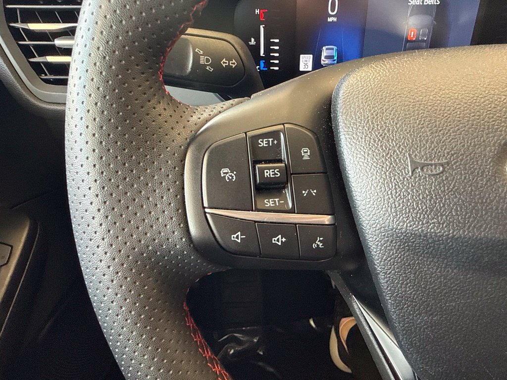 Used 2023 Ford Escape ST-Line w/ Tech Pack #1 AWD/4WD image 17