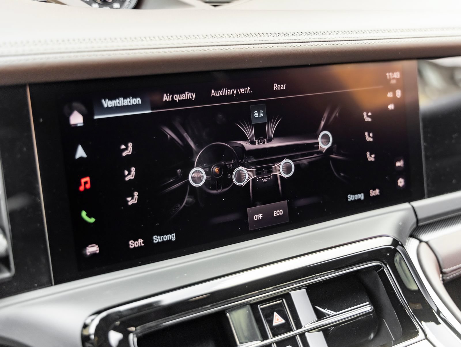 New 2026 Porsche Panamera 4 AWD/4WD image 31