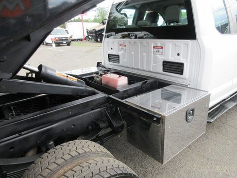 Used 2021 Ford F550 4x4 SuperCab Super Duty image 35