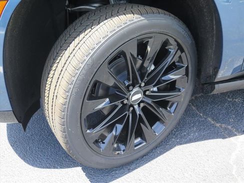 New 2026 Cadillac Escalade Platinum Sport w/ LPO, ONYX Package AWD/4WD image 26