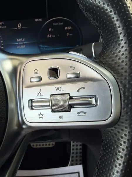 Used 2020 Mercedes-Benz C 300 Sedan image 30