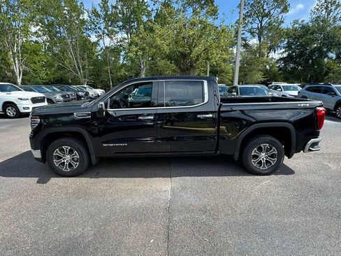 Used 2026 GMC Sierra 1500 SLT AWD/4WD image 2