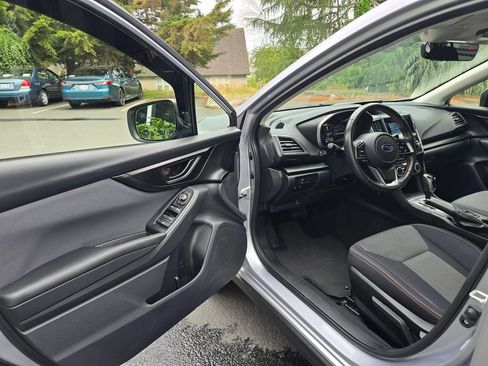Used 2023 Subaru Crosstrek 2.0i Premium AWD/4WD image 5