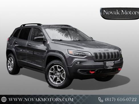 Used 2022 Jeep Cherokee Trailhawk image 1