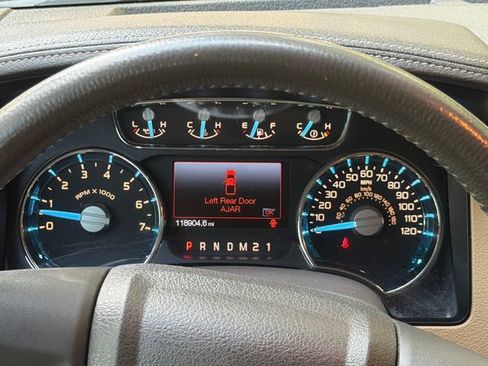 Used 2011 Ford F150 Lariat w/ Lariat Plus Pkg RWD image 26