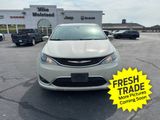 Used 2020 Chrysler Pacifica Touring w/ Cold Weather Group image 2