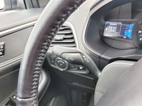 Used 2023 Ford Edge SEL w/ Convenience Package image 15