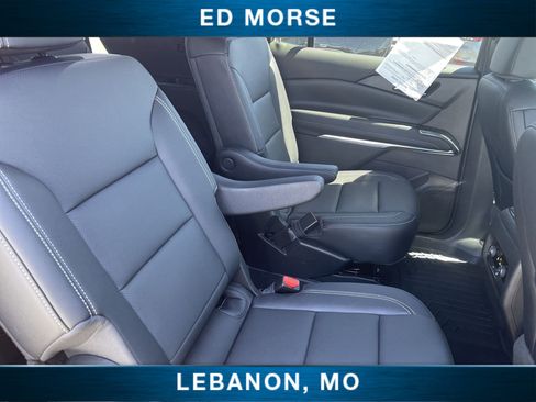 Used 2026 Chevrolet Traverse LT w/ Driver Confidence Package AWD/4WD image 25
