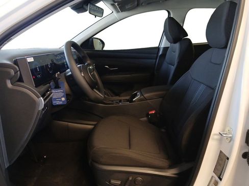 New 2026 Hyundai Tucson SEL FWD image 9