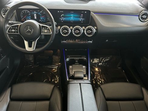 Used 2021 Mercedes-Benz GLA 250 4MATIC image 12