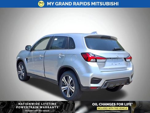 New 2025 Mitsubishi Outlander Sport SE image 7