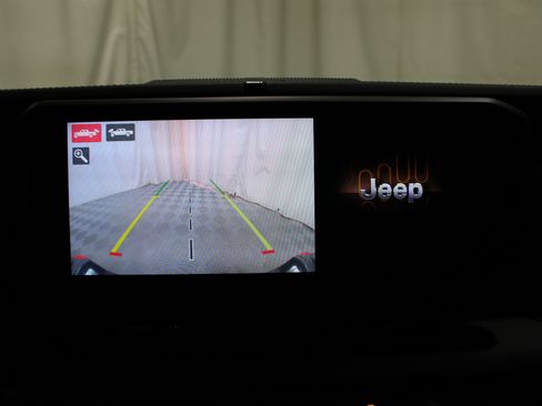 Used 2025 Jeep Gladiator Rubicon image 20