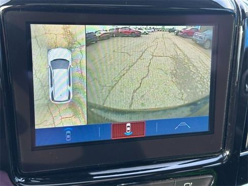 Certified 2019 Chevrolet Traverse LT w/ LT Premium Package image 25