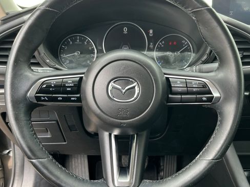 Used 2024 MAZDA MAZDA3 s FWD image 19