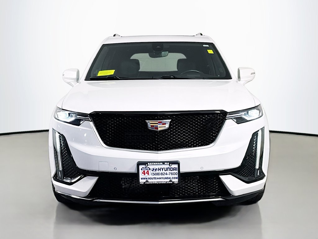 Used 2024 Cadillac XT6 Sport w/ Technology Package AWD/4WD image 11