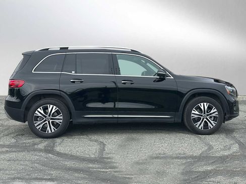 Used 2024 Mercedes-Benz GLB 250 GLB 250 image 8