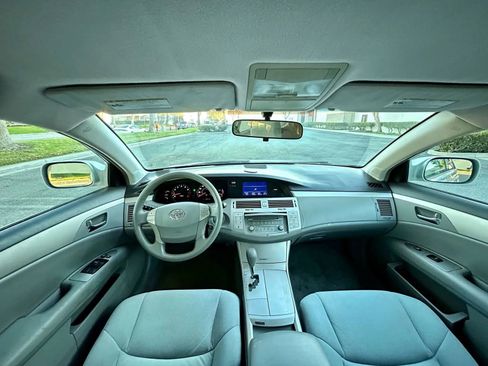 Used 2008 Toyota Avalon XL image 13