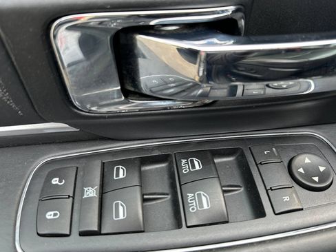Used 2017 RAM 1500 Limited AWD/4WD image 8