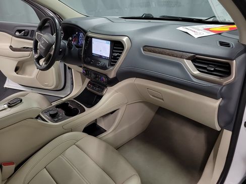 Used 2023 GMC Acadia Denali AWD/4WD image 25