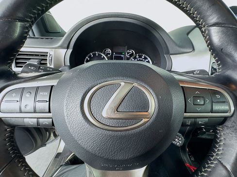 Used 2022 Lexus GX 460 w/ Accessory Package image 19