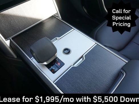 New 2025 Land Rover Range Rover Long Wheelbase SE image 14