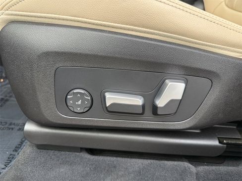 Certified 2023 BMW X3 xDrive30i w/ Premium Package image 37