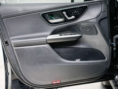 Certified 2025 Mercedes-Benz GLC 350e 4MATIC image 18