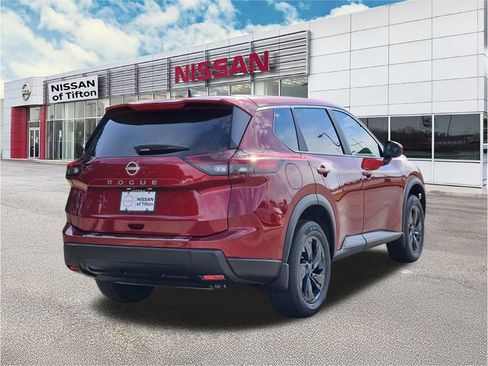 New 2026 Nissan Rogue SV image 4