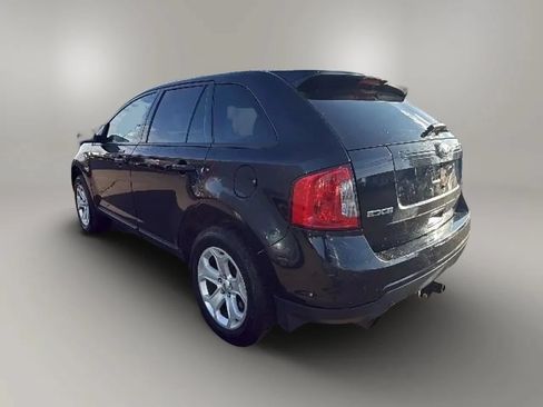 Used 2013 Ford Edge SEL FWD image 3
