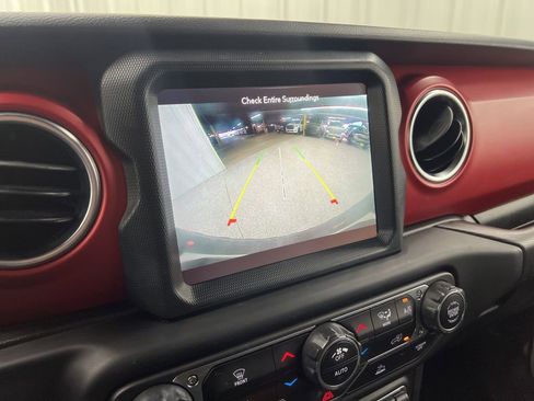 Used 2023 Jeep Wrangler Unlimited Rubicon image 21