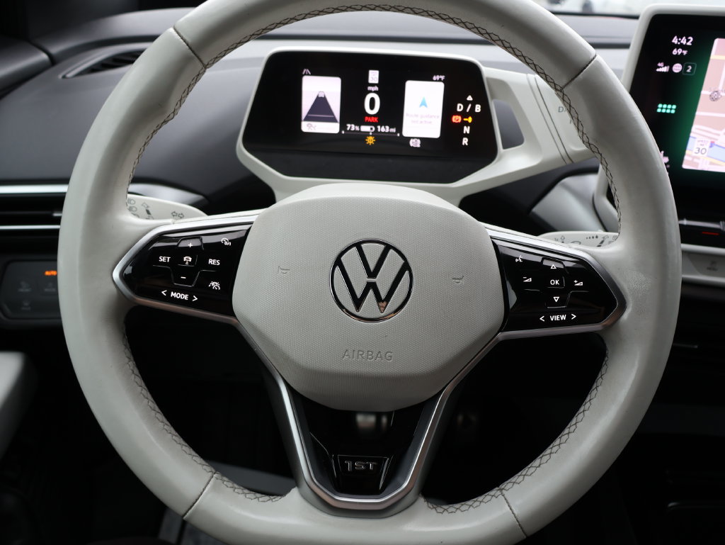 Used 2021 Volkswagen ID.4 1st Edition RWD image 25