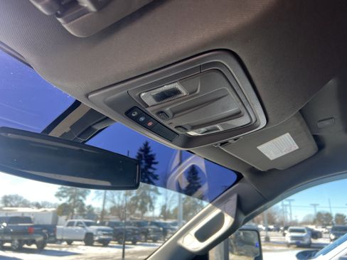 Used 2022 Chevrolet Silverado 3500 LT w/ All Star Edition image 27