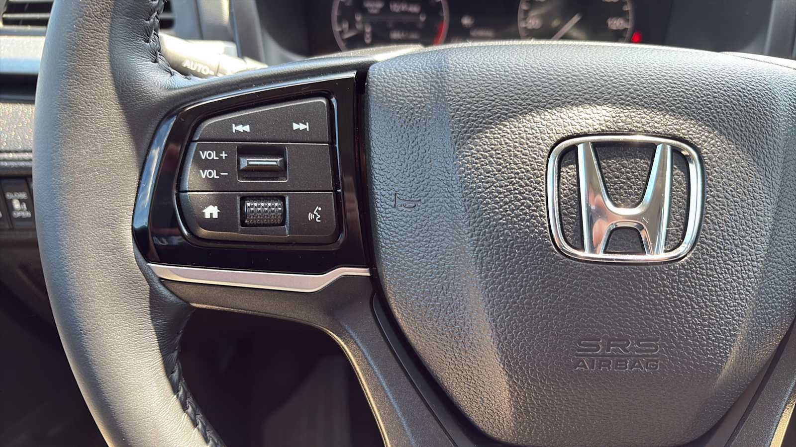 Used 2026 Honda Odyssey EX-L image 9