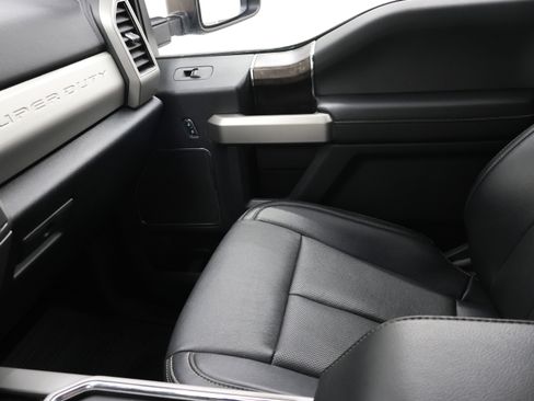 Used 2022 Ford F350 Lariat w/ Chrome Package AWD/4WD image 13