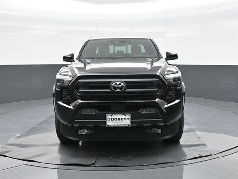 Certified 2025 Toyota Tacoma SR5 w/ SR5 Upgrade Package image 30