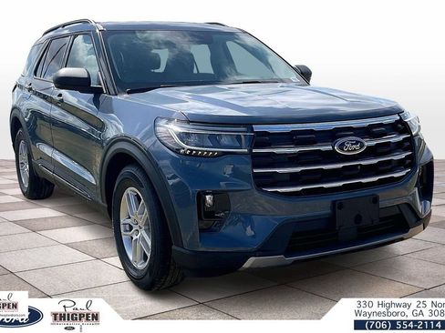 New 2026 Ford Explorer Active w/ Active Comfort Package image 1