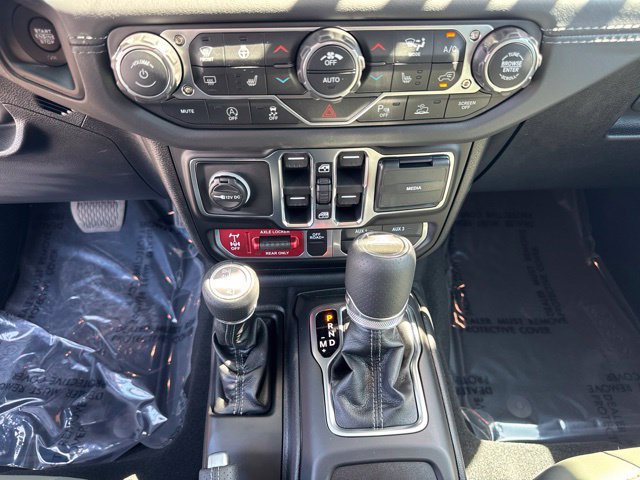 New 2026 Jeep Gladiator Mojave w/ Safety Group AWD/4WD image 14