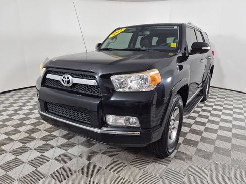 Used 2013 Toyota 4Runner SR5 w/ Premium Pkg w/3rd Row Seat AWD/4WD image 7