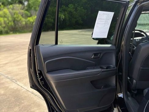 Used 2022 Honda Passport EX-L image 26