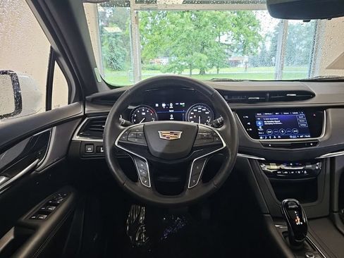 Certified 2023 Cadillac XT5 Premium Luxury w/ Technology Package AWD/4WD image 22