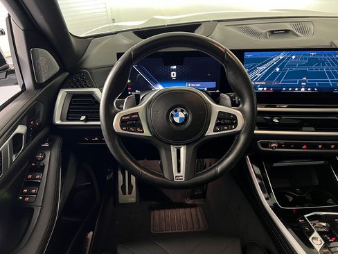 Used 2024 BMW X5 M60i w/ Executive Package image 26