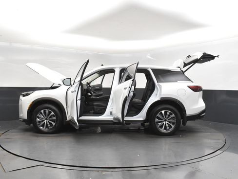 Certified 2026 INFINITI QX60 Pure w/ Cargo Package FWD image 47