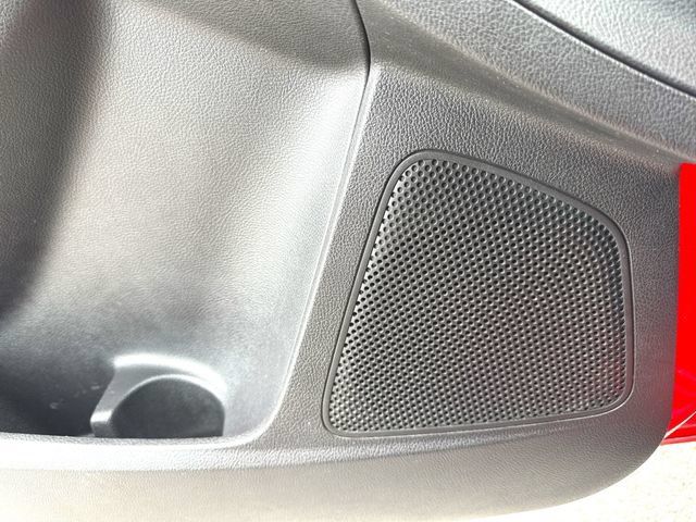 Used 2015 Ford Focus SE FWD image 22