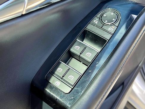 Used 2022 MAZDA CX-30 AWD 2.5 S w/ Preferred Package image 17