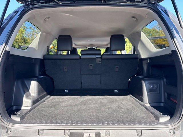 Used 2024 Toyota 4Runner TRD Off-Road Premium w/ Off Road Premium Plus Package AWD/4WD image 35