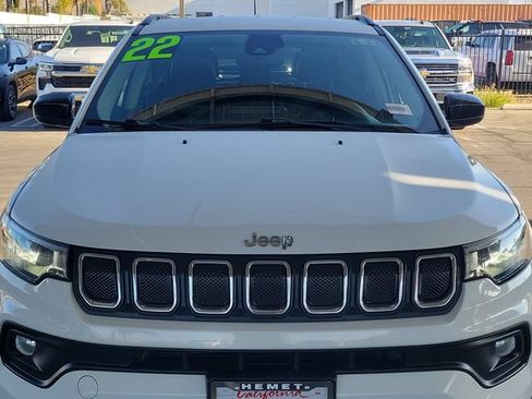 Used 2022 Jeep Compass Latitude FWD image 28