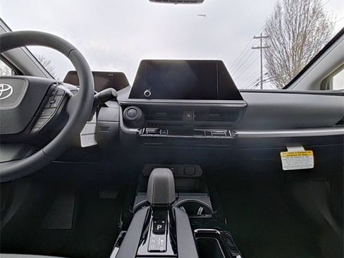 New 2026 Toyota Prius LE image 23