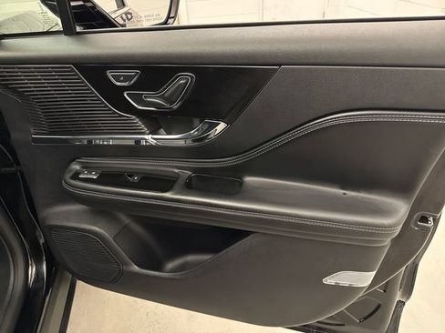 Used 2022 Lincoln Corsair FWD image 29